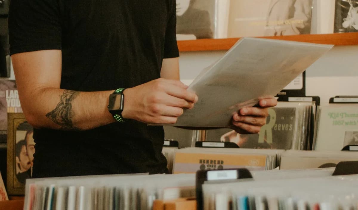 Types of Record Deals Explained for Artists in the Modern Music Industry
