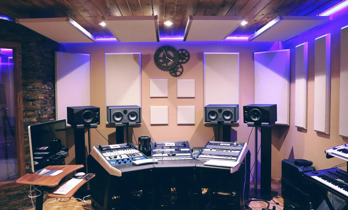 How to Find and Work with Music Producers: A Complete Guide